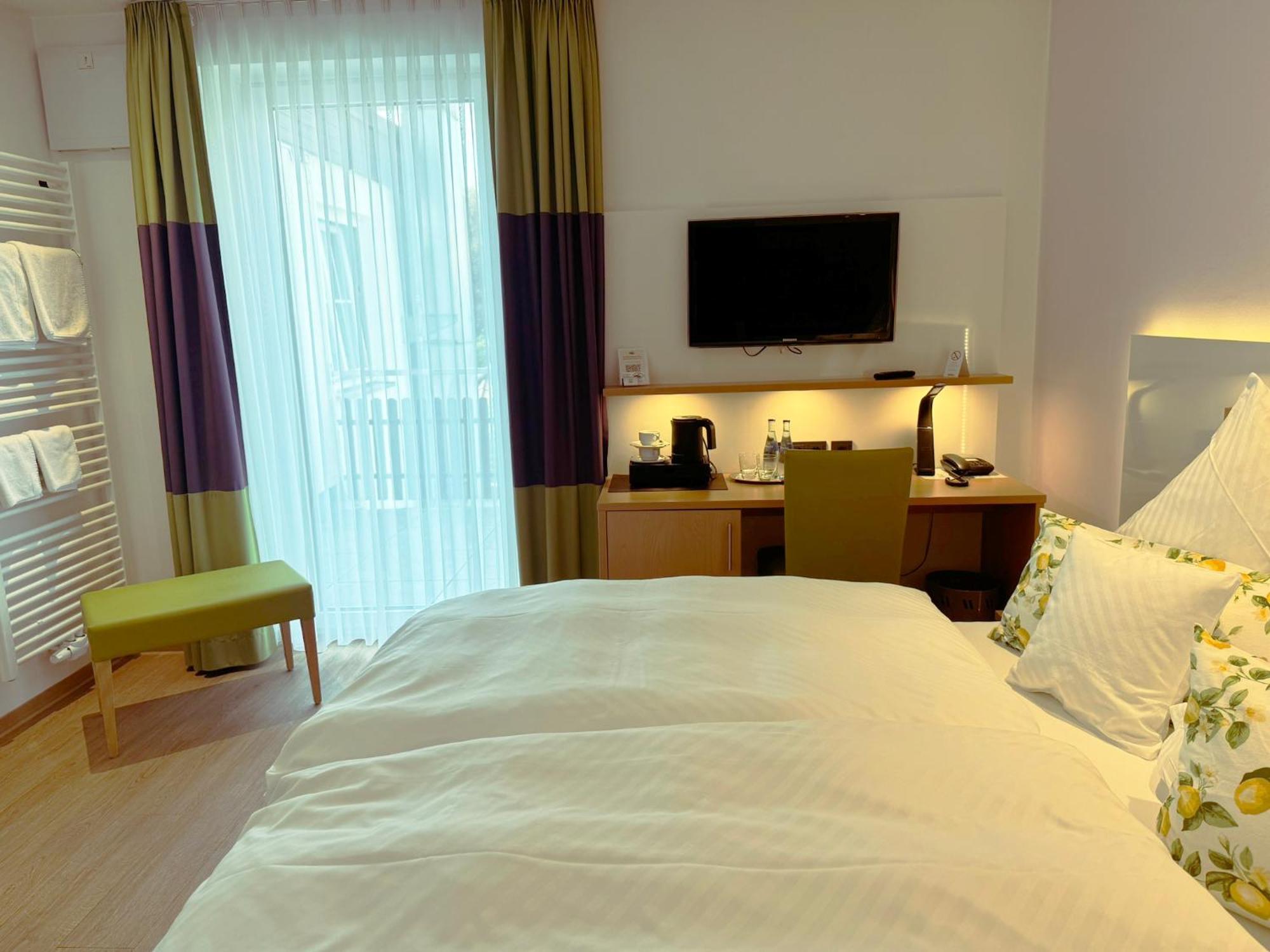 Hotel Restaurant Thum บาลิงเงน ภายนอก รูปภาพ