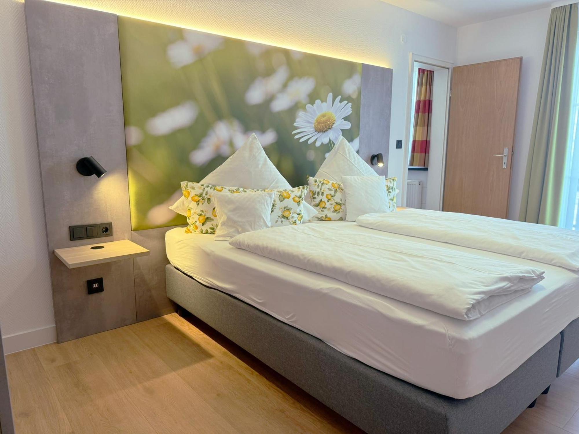 Hotel Restaurant Thum บาลิงเงน ภายนอก รูปภาพ